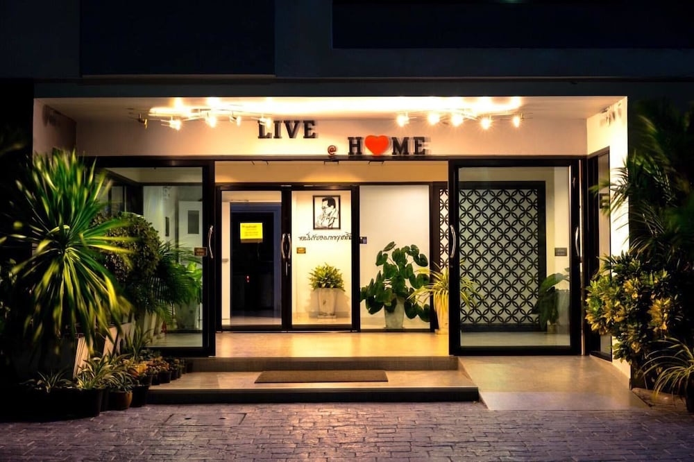 Foto de Aparthotel Live at Home Sukhumvit 105
