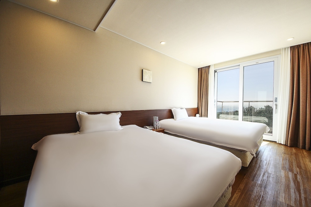 Foto de Jeju Ocean Blue Hotel