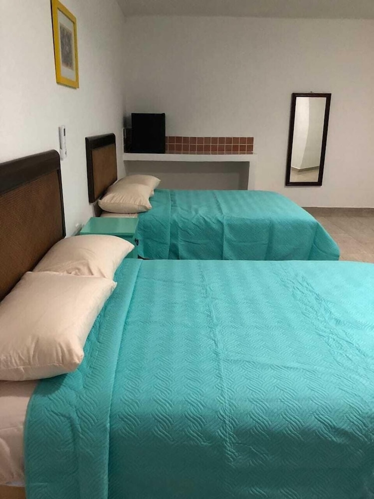 Foto de Airport Sleepy Inn