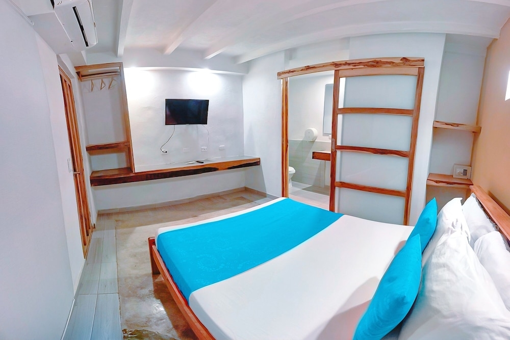 Foto de Hotel Sansiraka Suites By GEH Suites