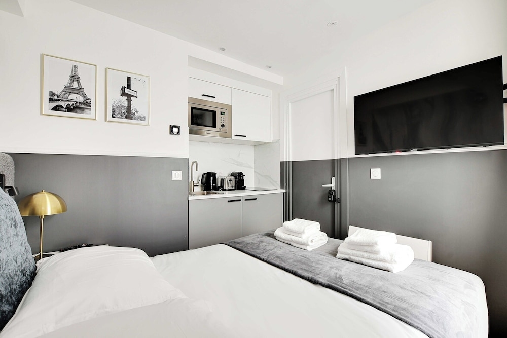 Foto de Comfort for 2P With A/C - Near Montmartre