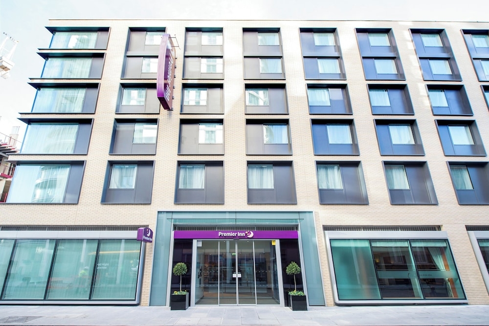 Premier Inn London City - Aldgate, London