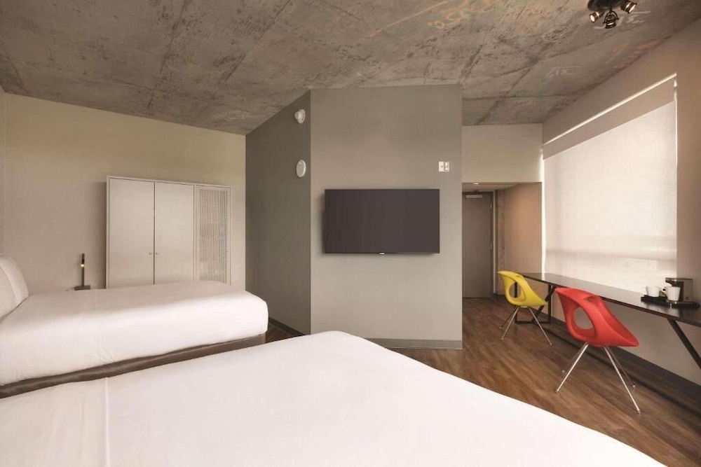Foto de Kompose Boutique Hotel Miami Airport