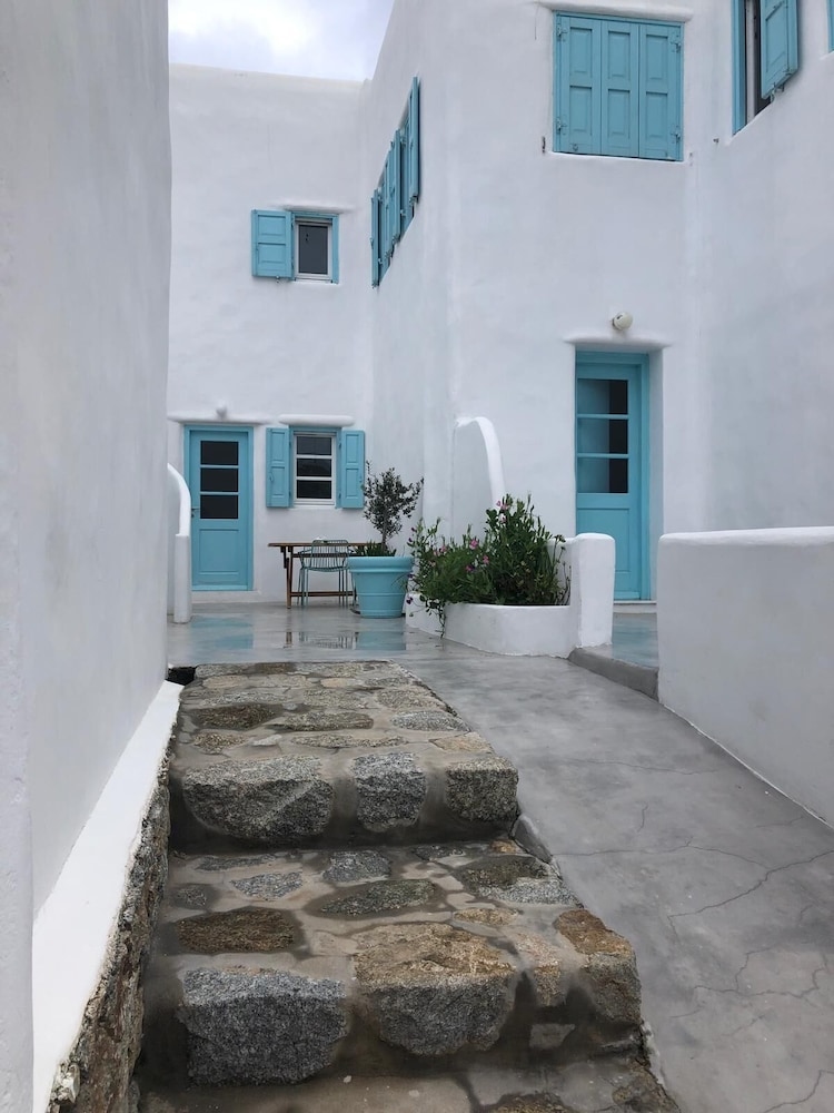 Mykonos Moussa Suites, Mykonos