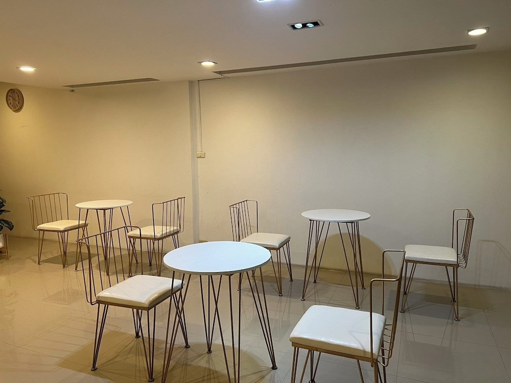 Foto de Comfy Crib Hostel 2