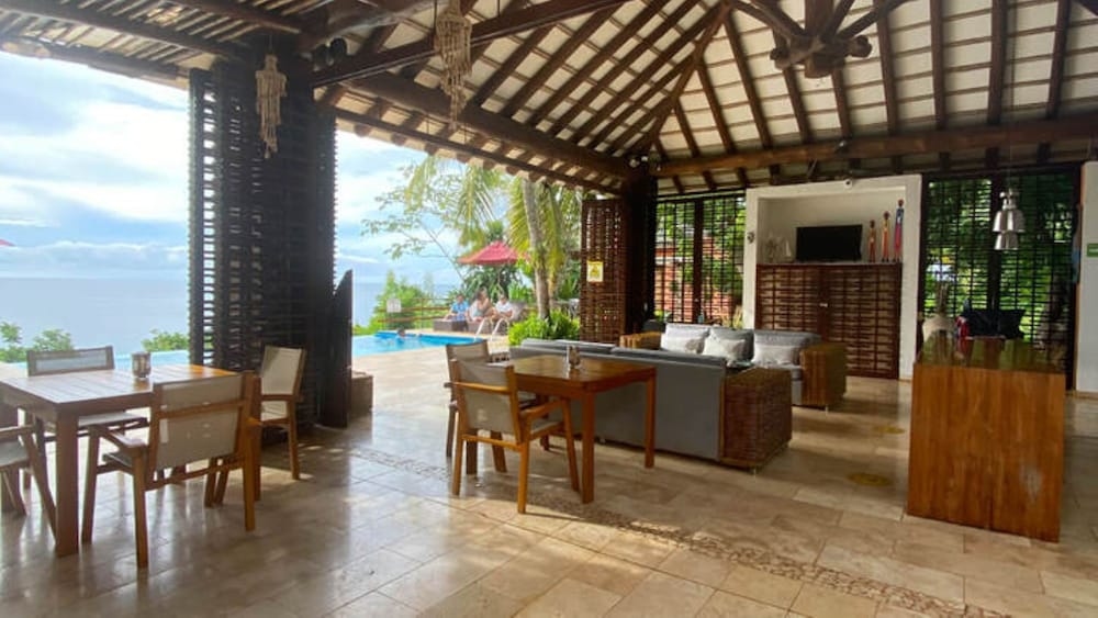 Hotel Acantilado de La Tierra by On vacation, San Andrés