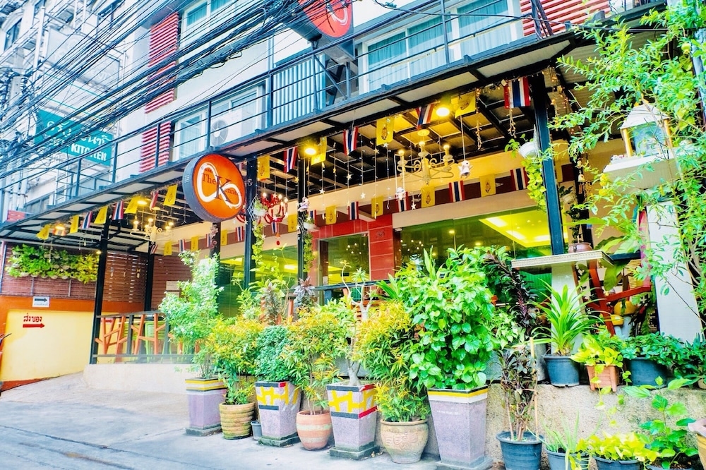 The Konnect Hotel