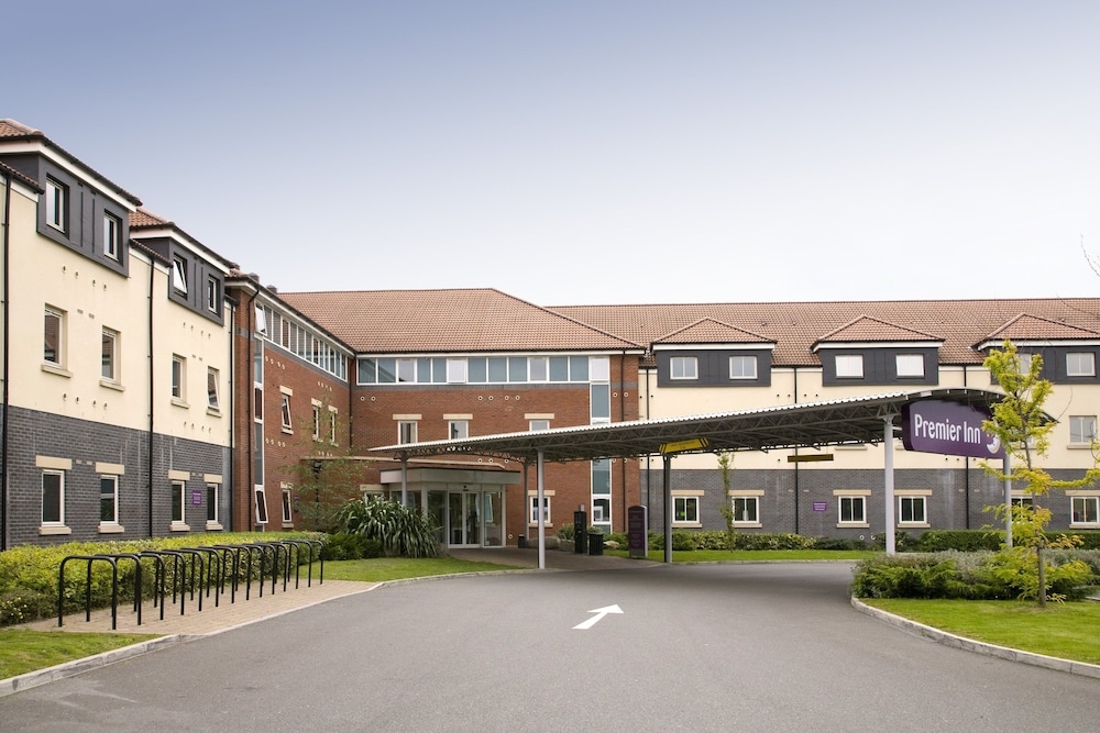 Premier Inn Heathrow Airport - M4/J4, Hayes