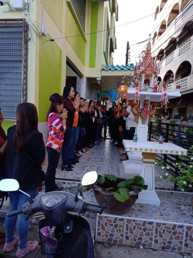 Foto de Natcha Place Thammasat Rangsit