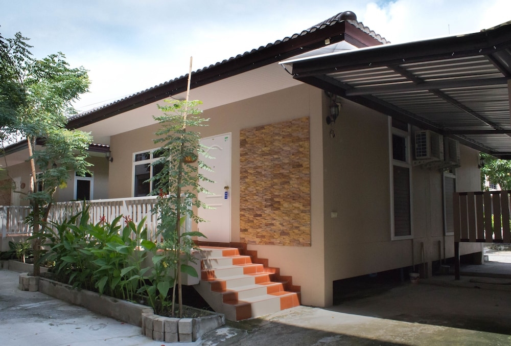 Yenjit Resort