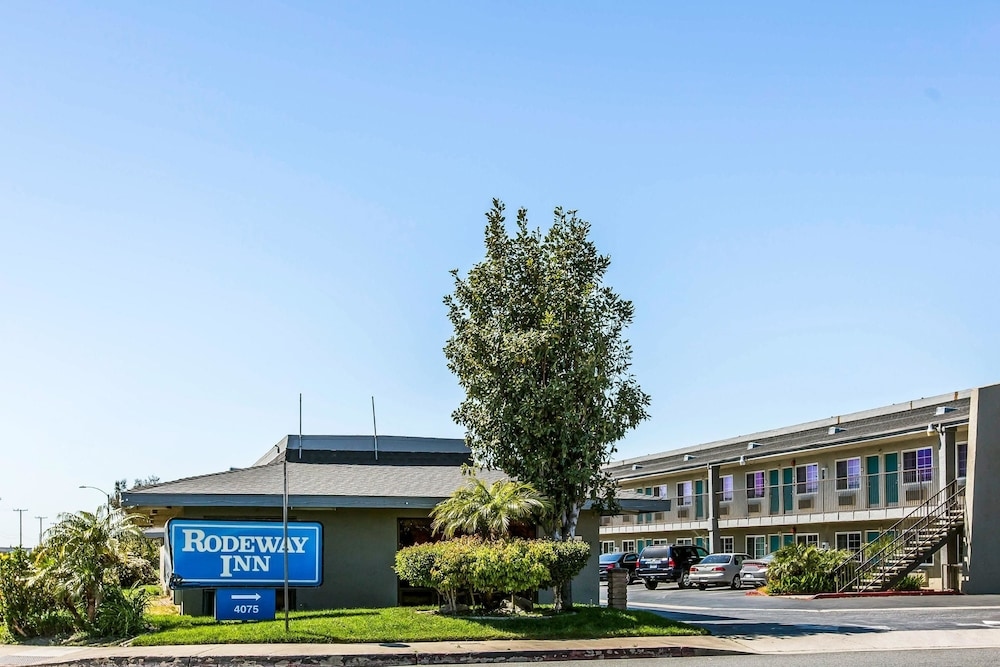 Rodeway Inn Ontario Airport Mills, Ontario