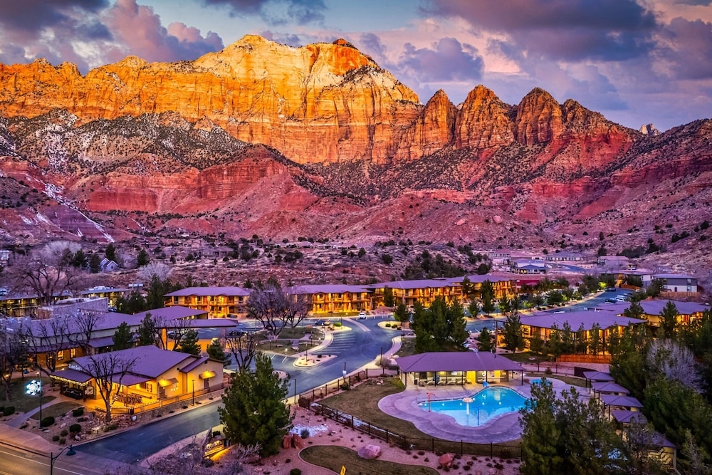 Red Cliffs Lodge Zion, A Tribute Portfolio Hotel - Marriott Bonvoy, Springdale