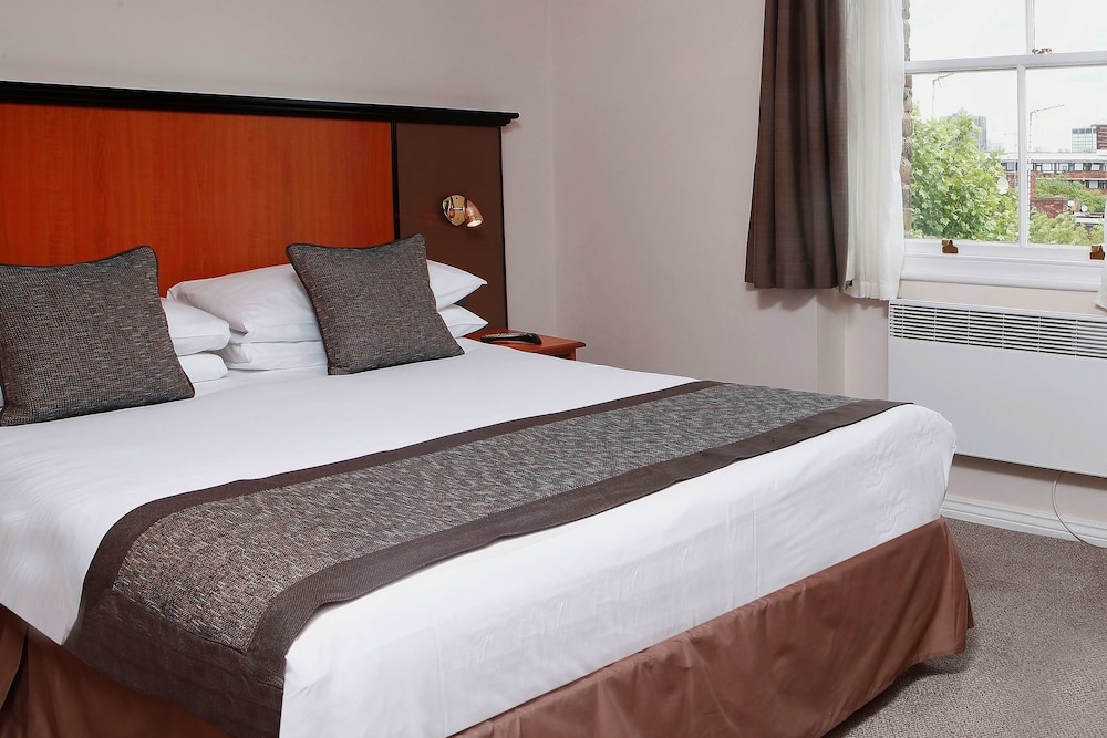 Best Western Corona, London