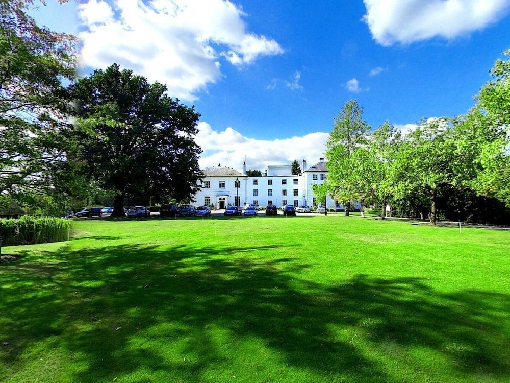 West Lodge Park Hotel, Barnet