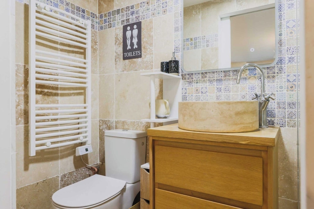 Foto de Exceptional apt With Garden - 3br/6p - Vincennes