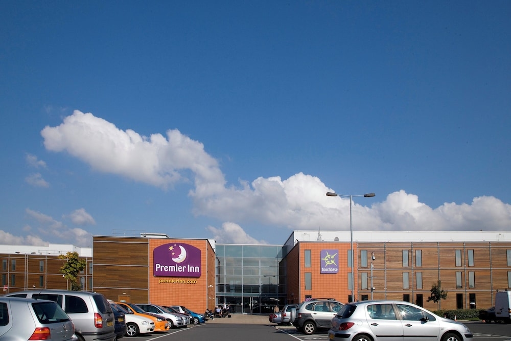 Premier Inn London Heathrow Airport T2 & T3 - Bath Road, Hounslow