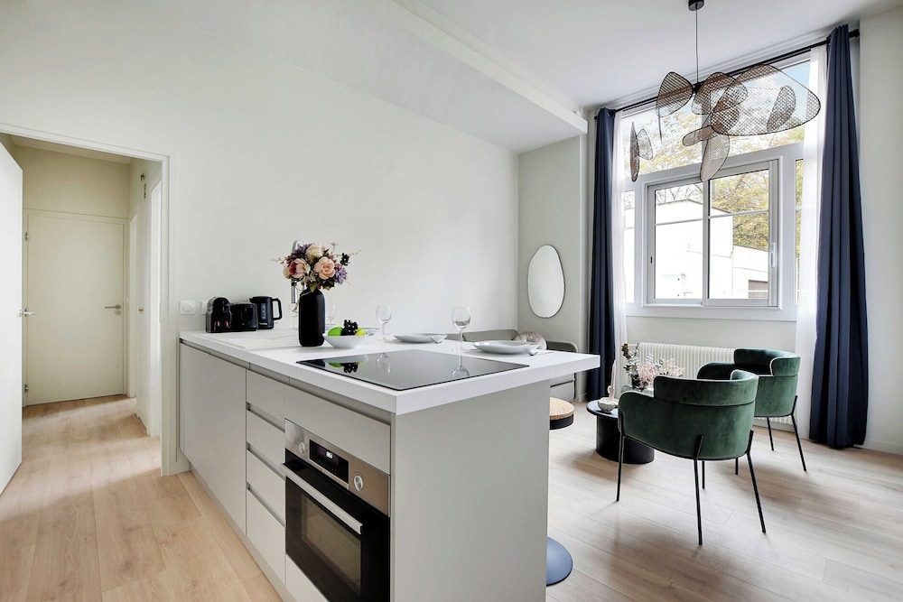 Foto de Luxurious Apartment - 2br/6p - Javel/tour Eiffel