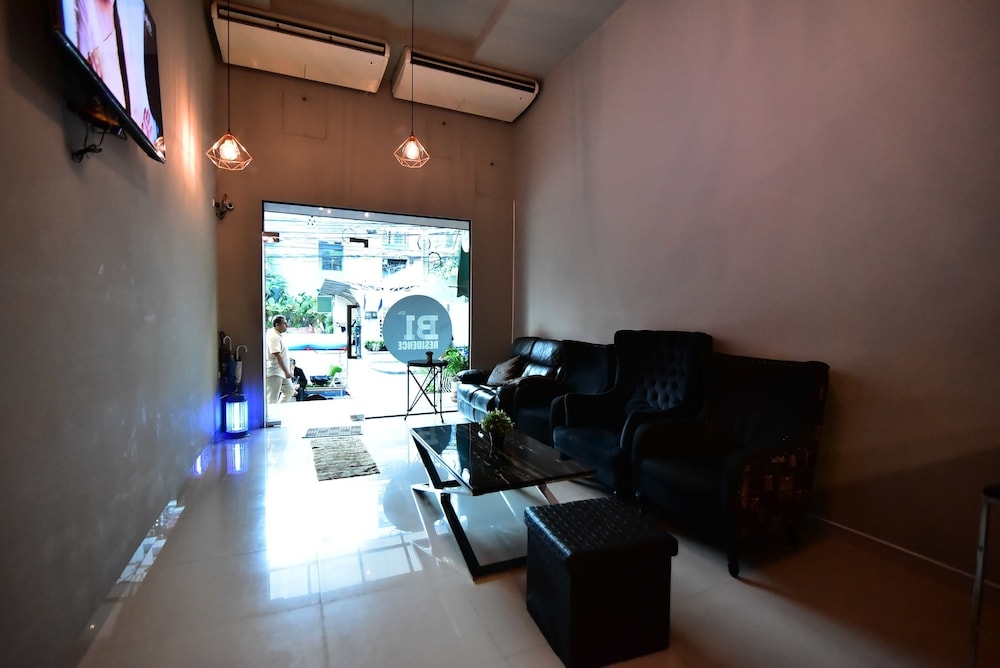 B1 Residence