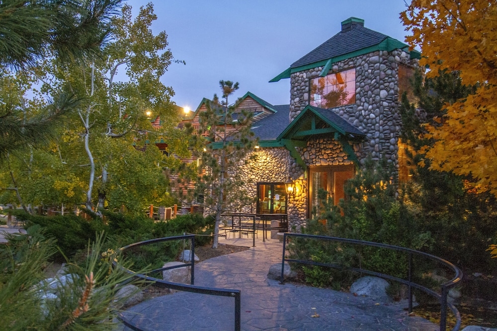 The Retreat on Charleston Peak, Las Vegas