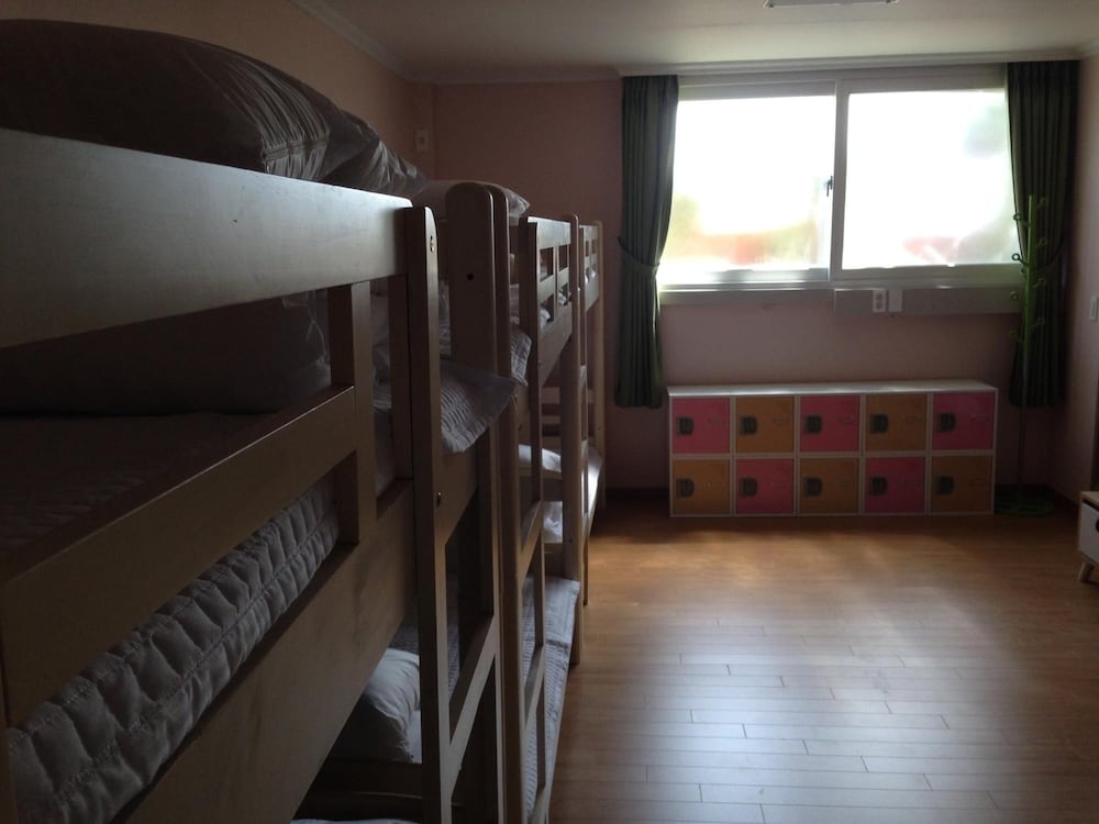 Foto de Jeju R Hotel & Guest House - Hostel