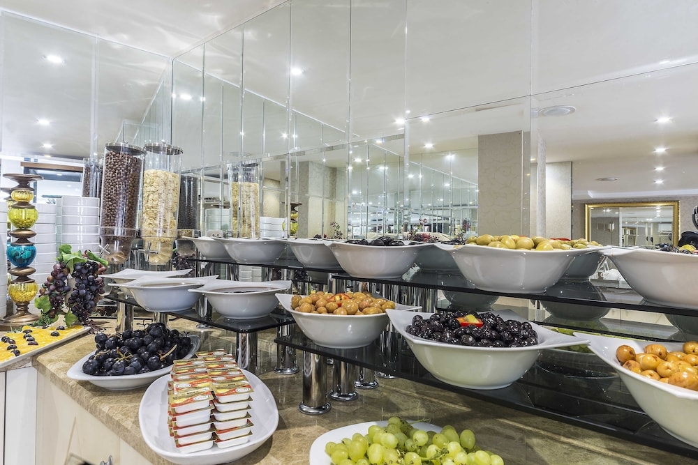 Foto de Kunlun Kensington Hotel
