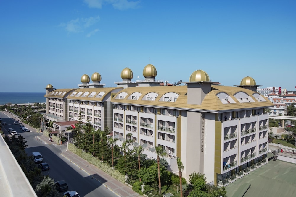 Foto de Aydinbey King's Palace & Spa -Ultra All Inclusive