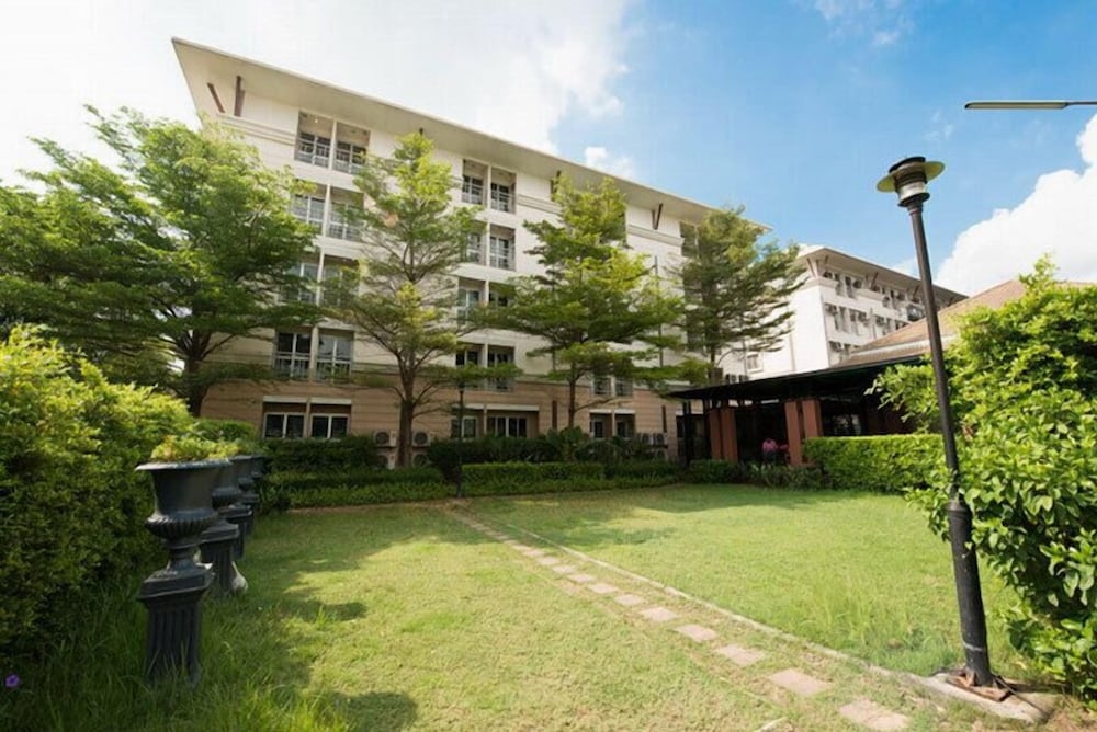 Synsiri Resort