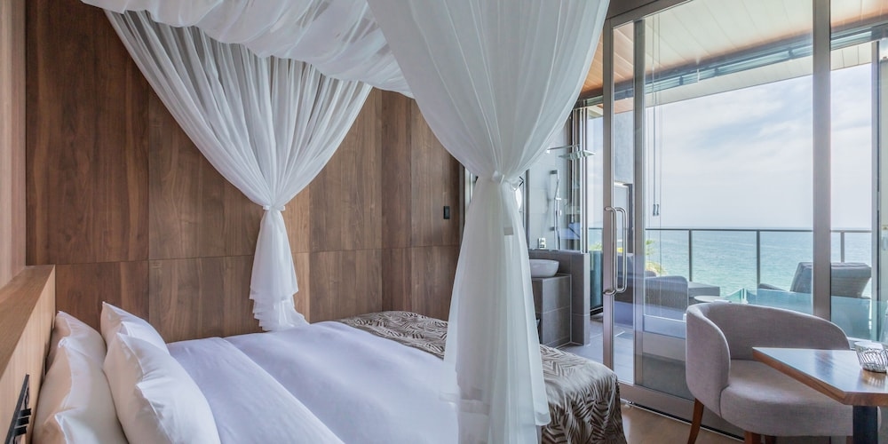 Foto de ALBAHOTELANDGLAMPING