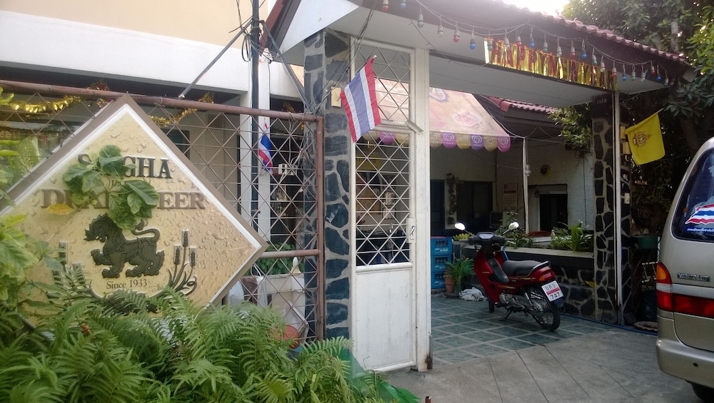 Phurahong Homestay