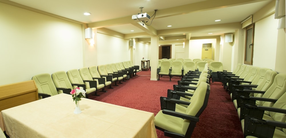 Foto de Ilkbal Deluxe Hotel & Spa