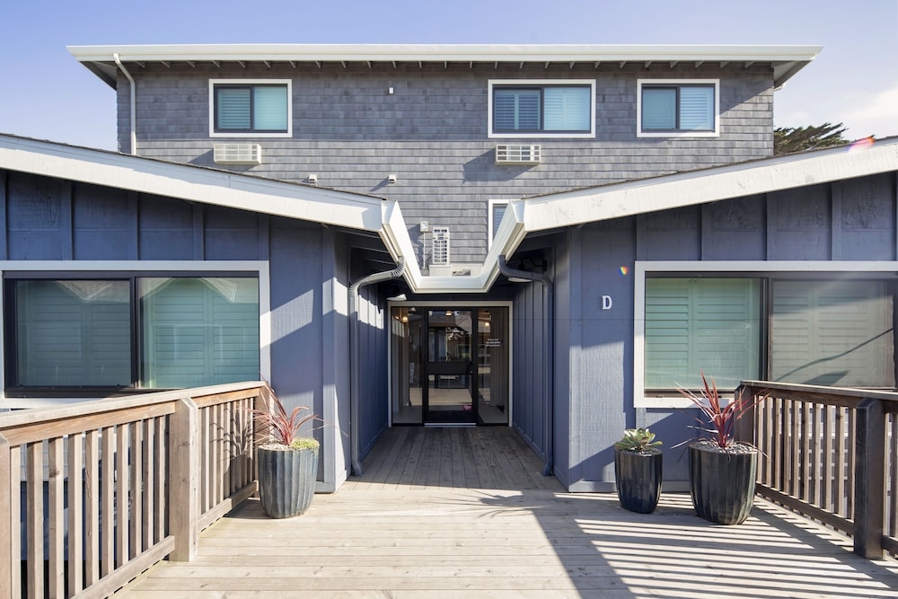 Inn At Moss Landing Point, Moss Landing