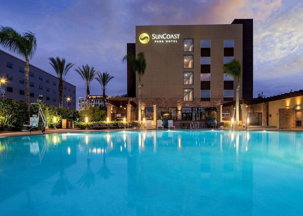 SunCoast Park Hotel Anaheim Resort, Tapestry by Hilton, Anaheim