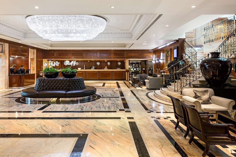 Radisson Blu Hotel, London Heathrow, Hayes