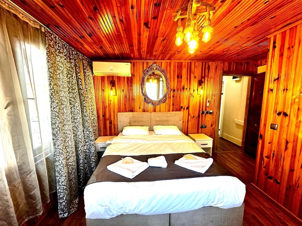 Foto de Taksim Palace İstanbul Hotel