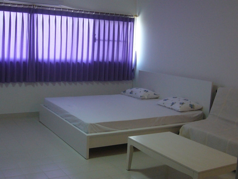 IMPACT Don Mueang Bangkok Guest House
