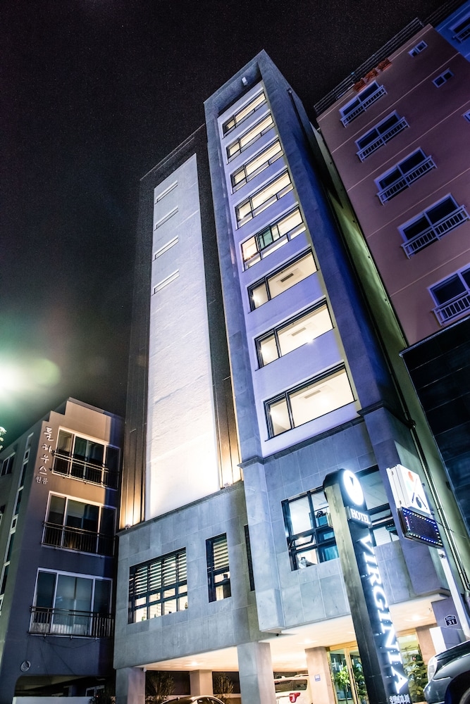 Virginia Hotel
