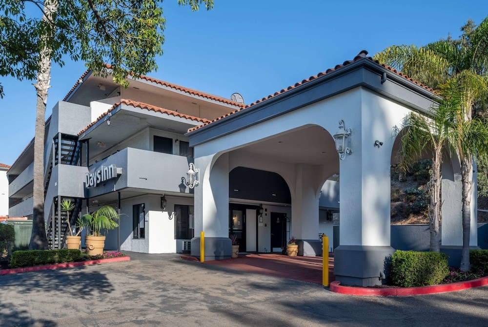 Days Inn by Wyndham Encinitas Moonlight Beach, Encinitas