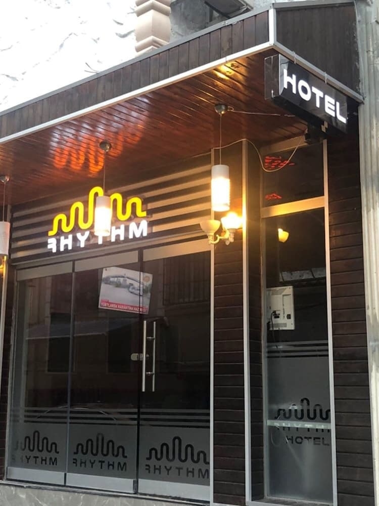 Rhythm Hotel, Estambul