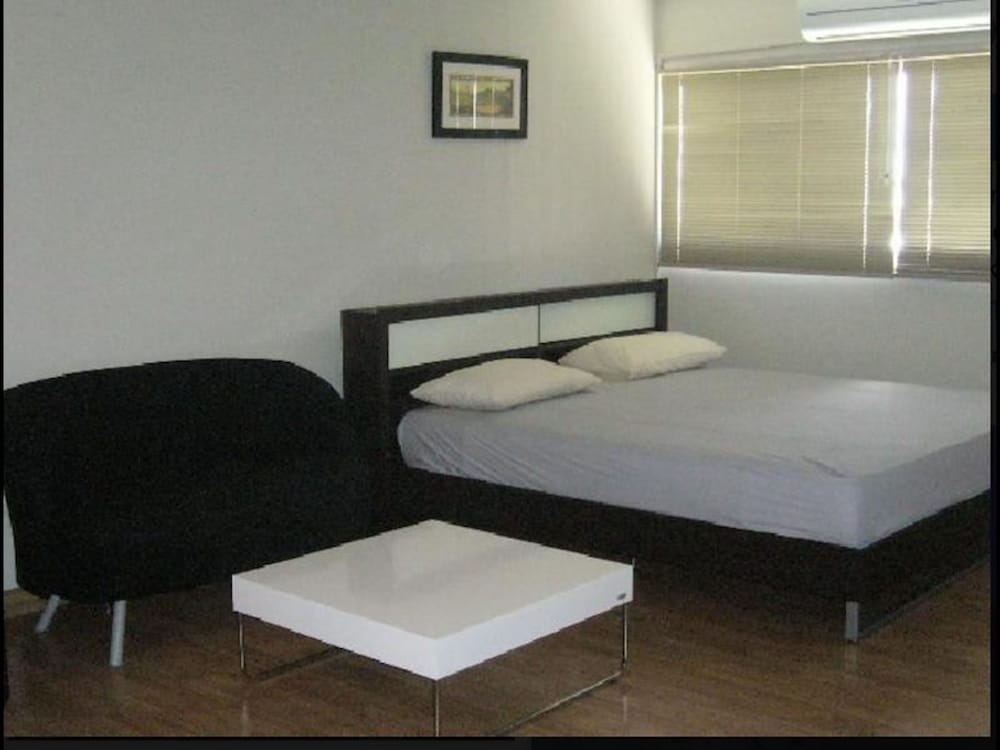 Foto de T8 Guest House Don Mueang Challenger, Located in Bangkok