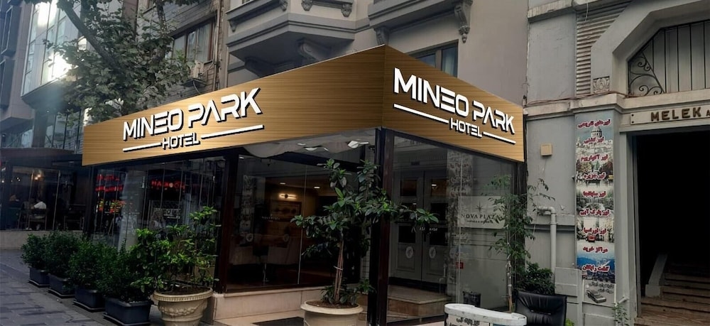 Mineo Park Hotel