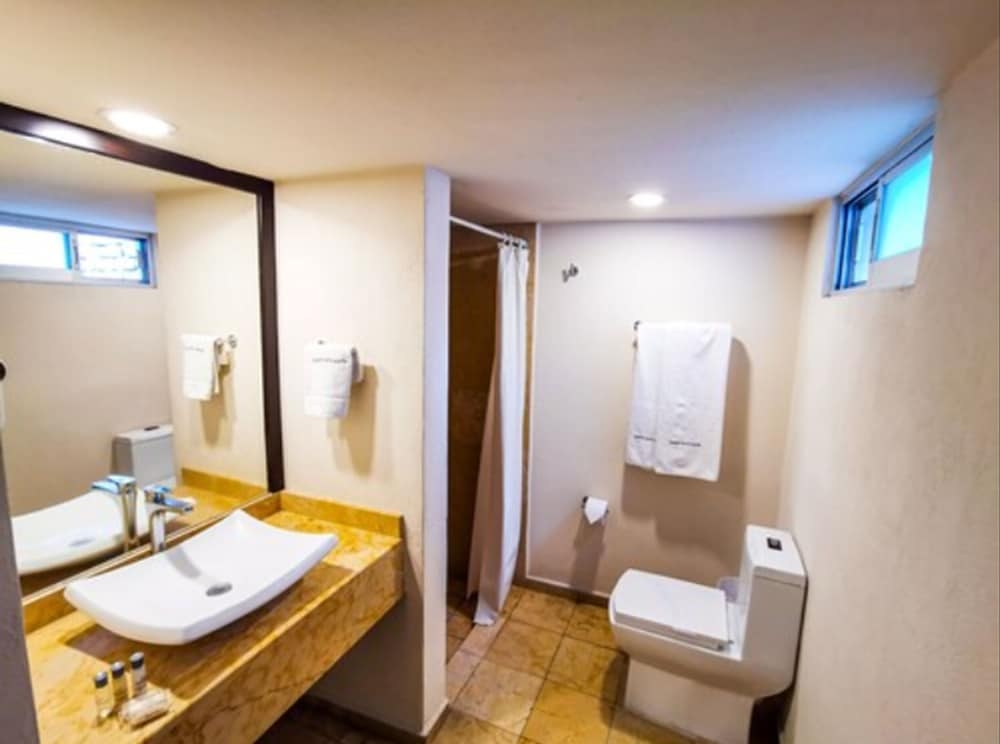 Foto de Country Hotel and Suites