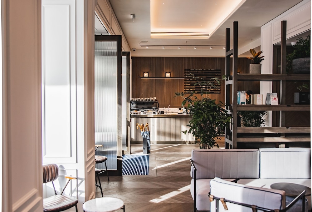 Page8, Page Hotels, London