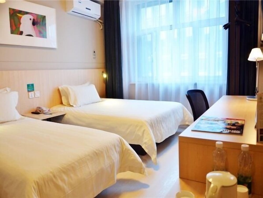 Foto de Jinjiang Inn Changchun Economic Development Zone Sino Japanese Hospital