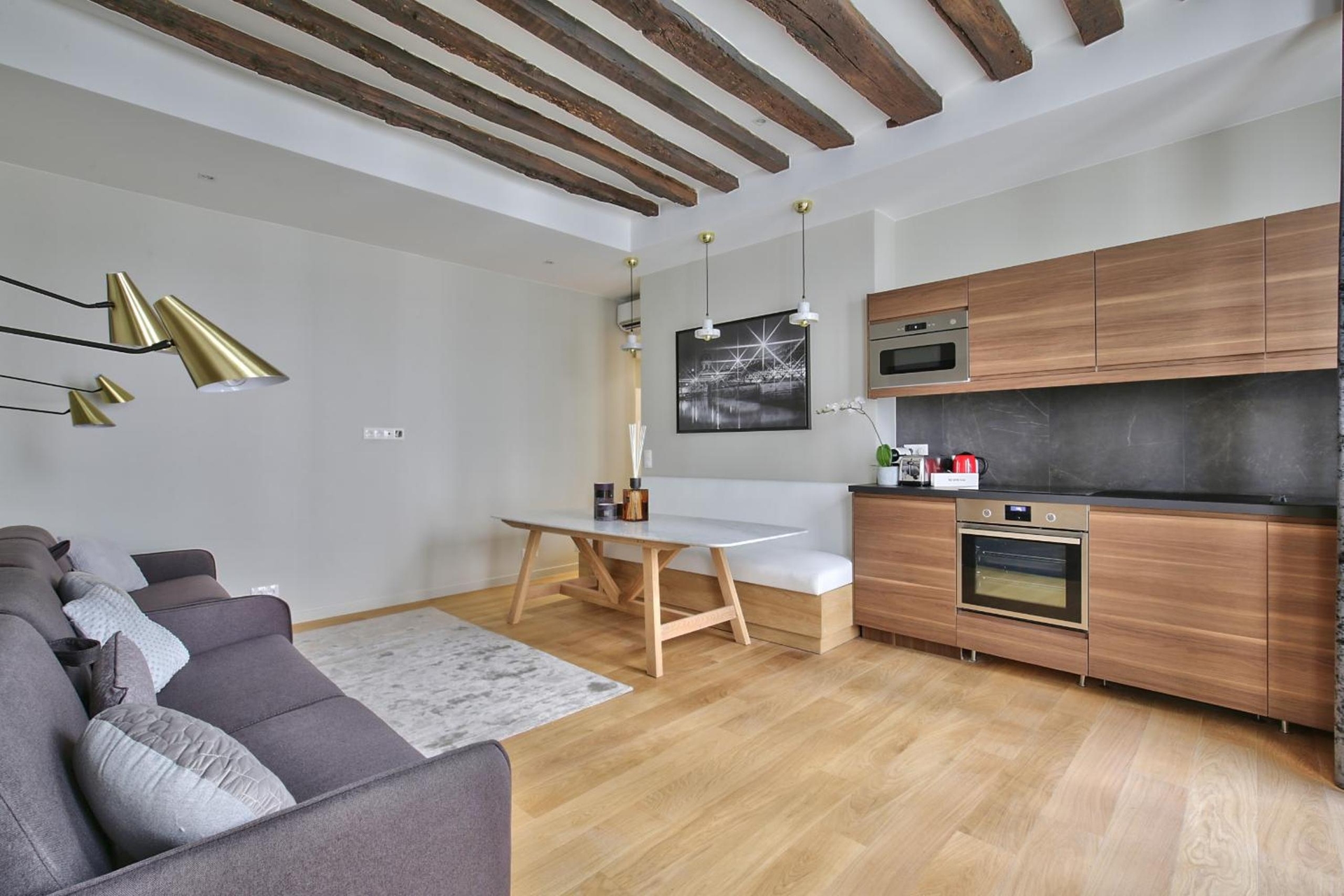 Foto de 70 - Authentic Parisian Flat