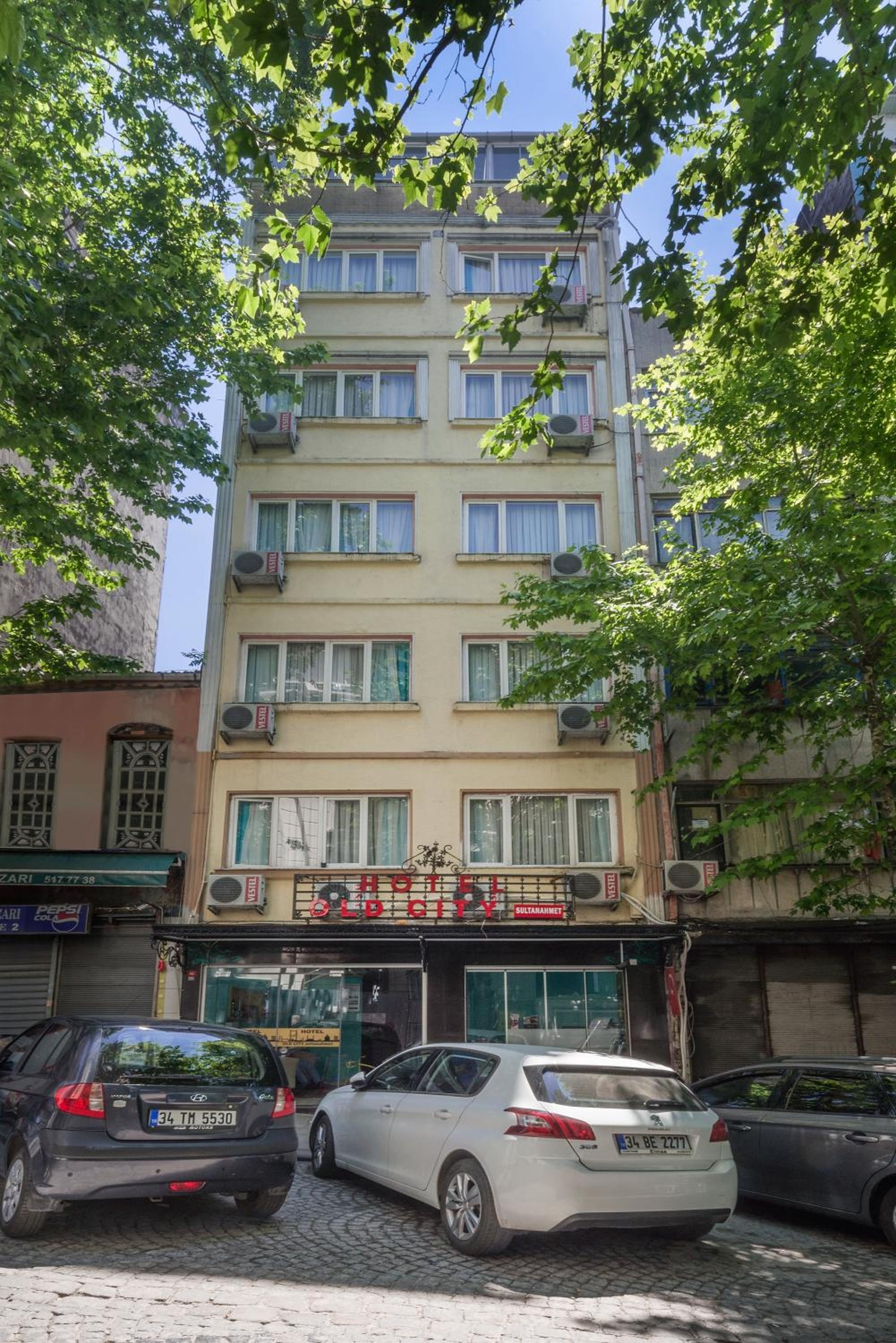 Old City Park Hotel