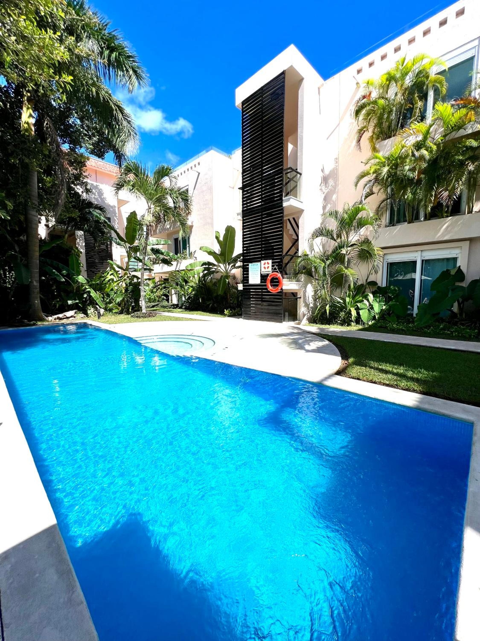 Foto de Departamento en el centro de Playa del Carmen excelente ubicación internet fibra óptica