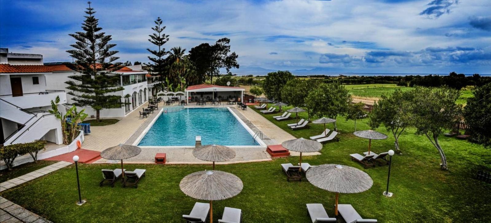 Vallian Village Hotel