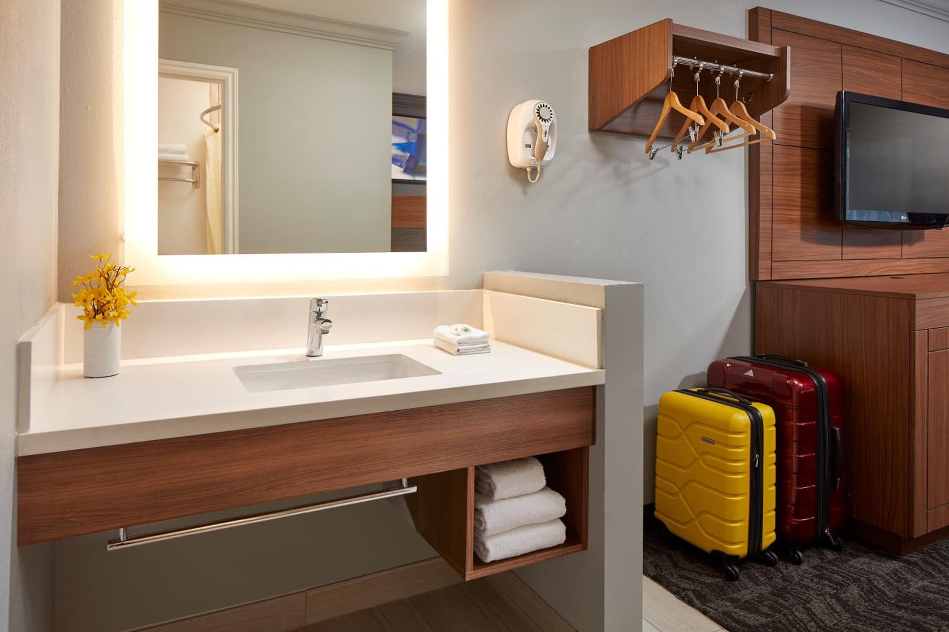 Studio Inn & Suites at Promenade Downey, Downey, foto 3
