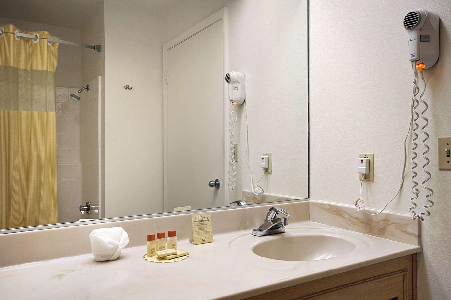 Days Inn by Wyndham Riverside Tyler Mall, Riverside, foto 3