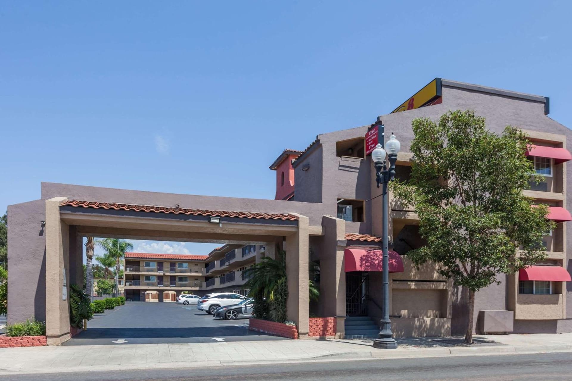 Super 8 by Wyndham El Cajon San Diego, El Cajon, foto 2